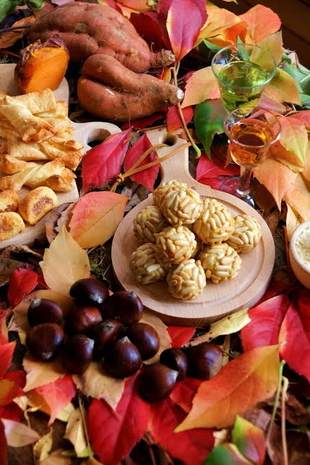 Festa de la Castanyada a l’Alt Camp: castanyes, panellets i tradició